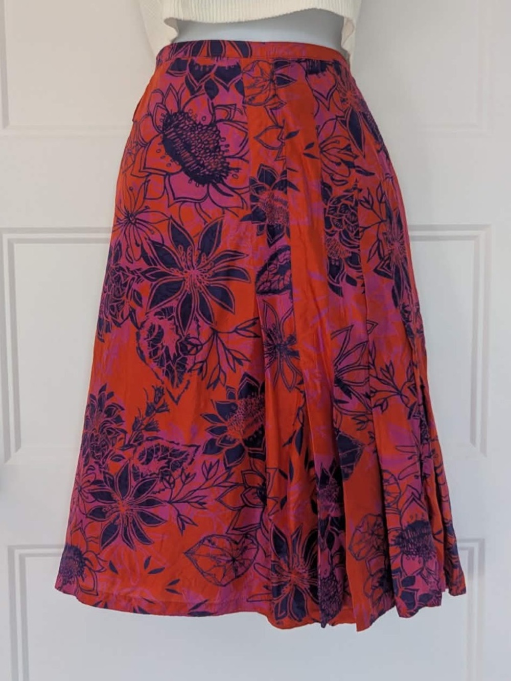 Vintage Escada 100% Silk Floral Skirt‎ Orange Purple Midi A-Line Size 36